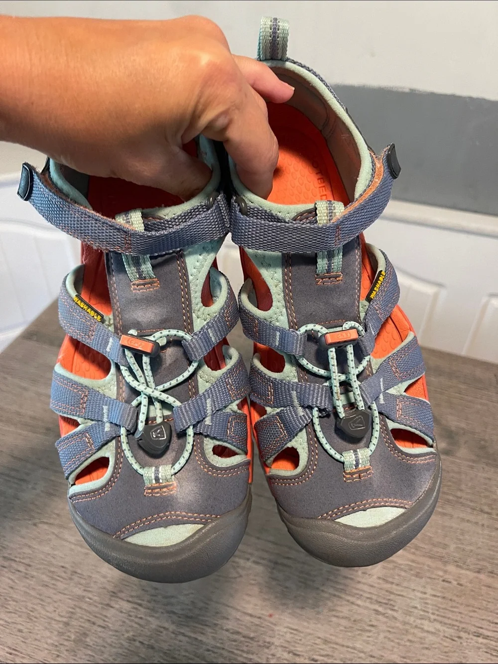 Keen Newport H2 Waterproof Gray Shoes Sandals‎ Size 6